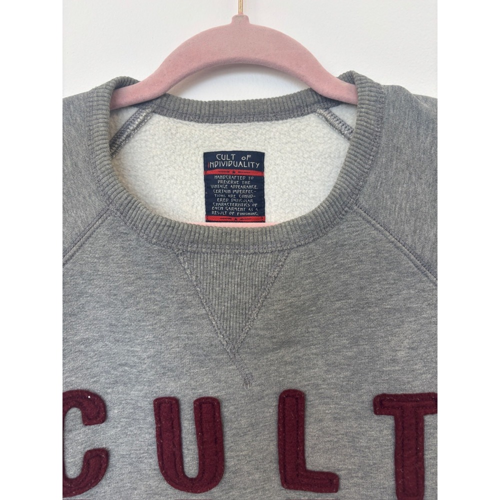 Cult of Individuality Sweatshirt Men's L Gray Crewneck Red Spellout‎ - Picture 2 of 7